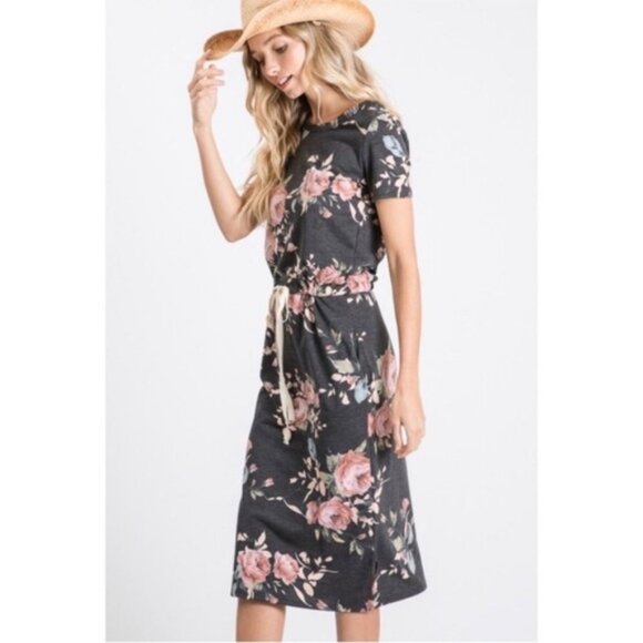 7th Ray Black Floral Midi Dress - Picture 2 of 11
